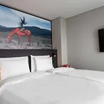 Radisson Red 4* هلسنكي