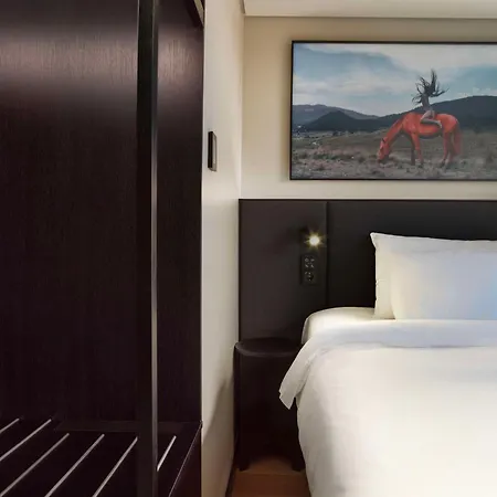 Radisson Red 4* 헬싱키