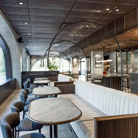 Radisson Red هلسنكي