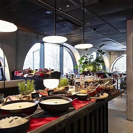 Hotel Radisson Red