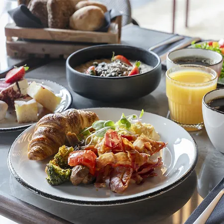 Radisson Red 4* Хельсинки