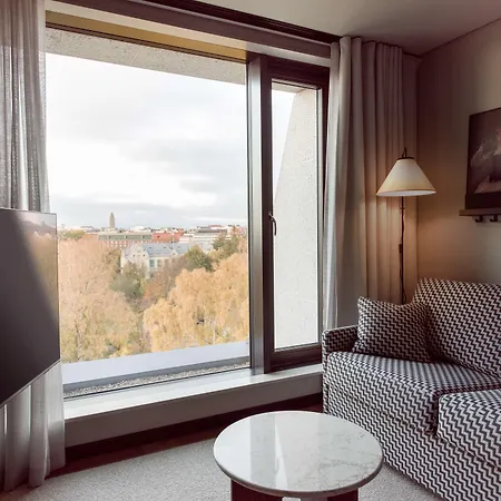 Radisson Red Отель 4*