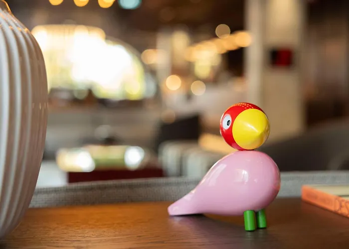 Radisson Red ホテル