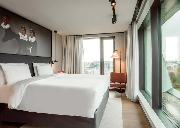 Radisson Red 호텔 4*