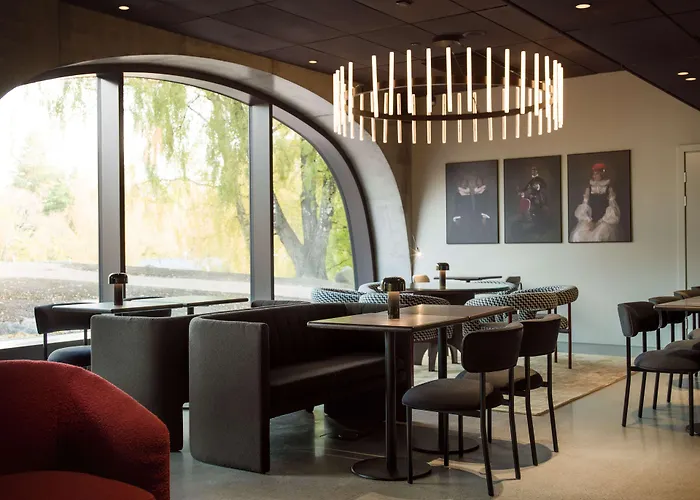 Radisson Red 4* 헬싱키